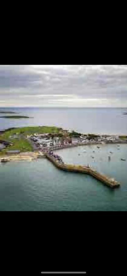 The Captains Wheel Skerries Luaran gambar